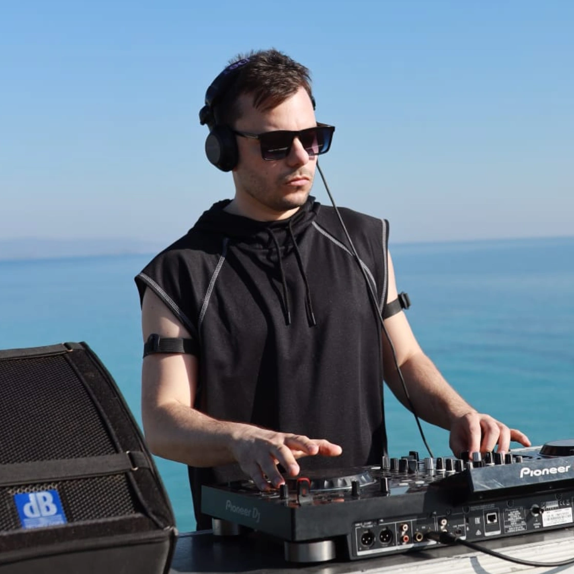 Erhan Avcı: Müzik Dünyasında Yeni Bir Soluk!
