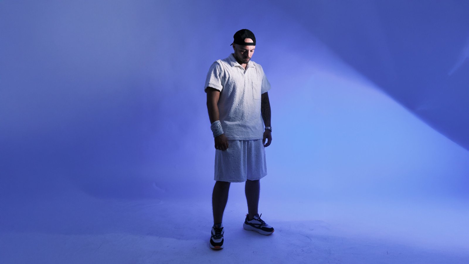 IMG: Müzikal Sınırları Reddeden Çok Yönlü Sanatçı